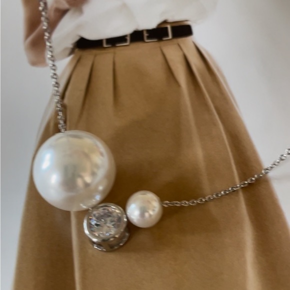 n/a Jewelry - Pearl & Stone necklace